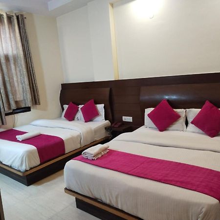 ניו דלהי Hotel Lav Kush Deluxe At Paharganj מראה חיצוני תמונה