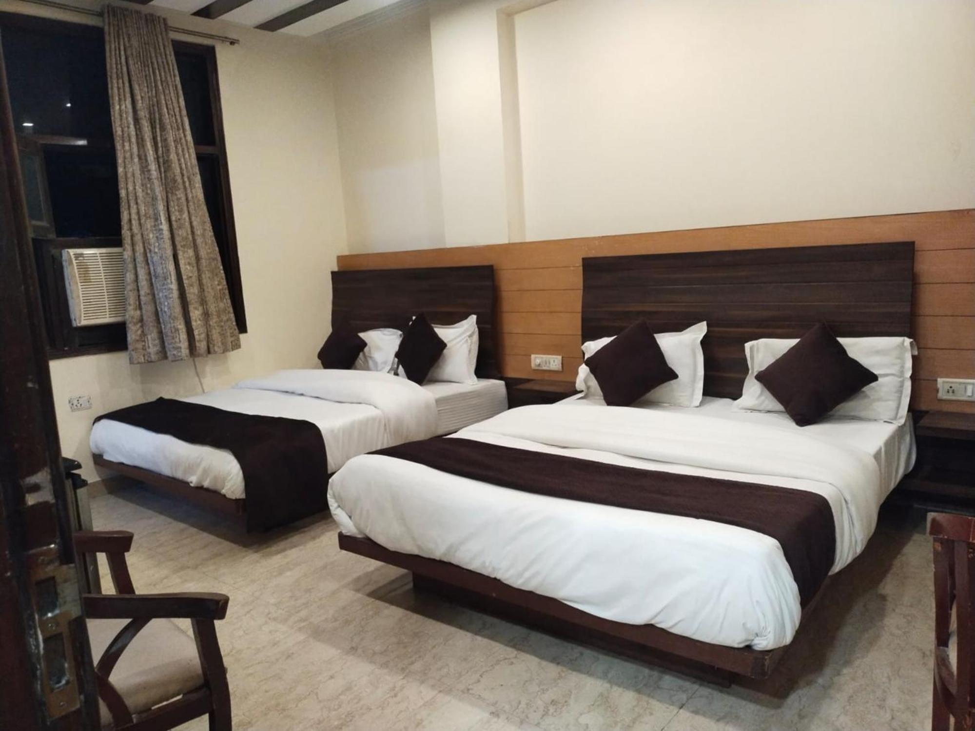 ניו דלהי Hotel Lav Kush Deluxe At Paharganj מראה חיצוני תמונה